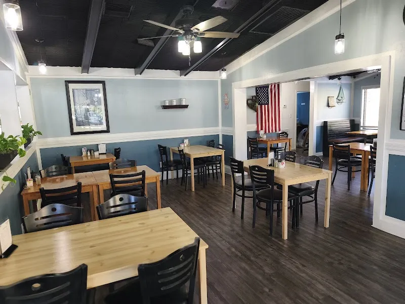 Central Cafe & Bakery