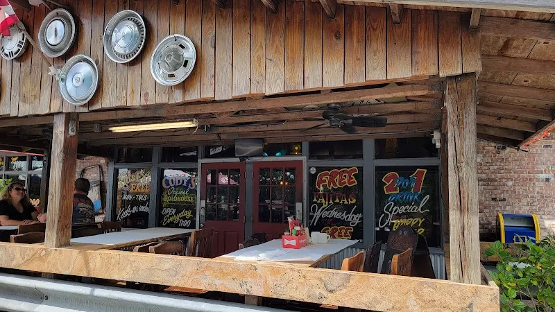 Cody's Original Roadhouse - Crystal River