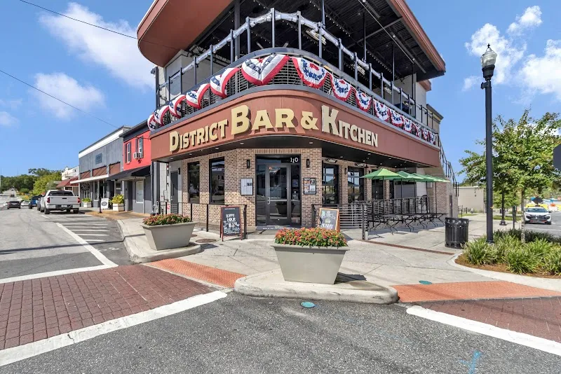 District Bar and Kitchen