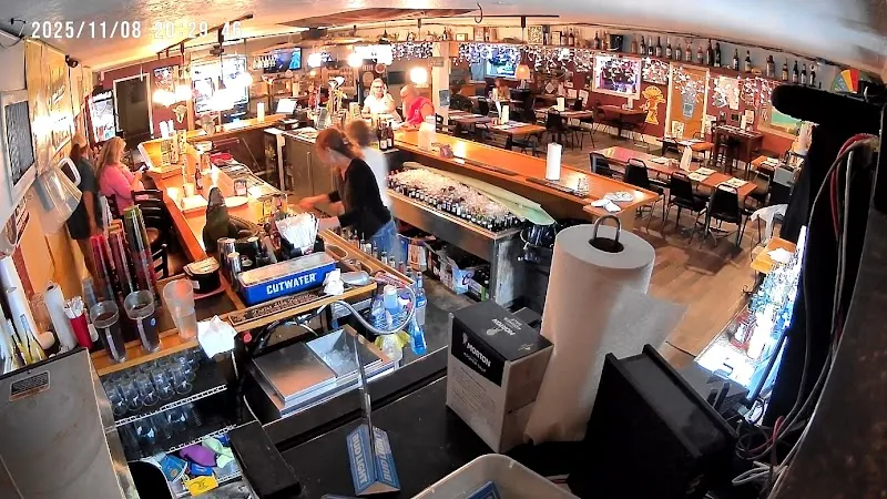 Grumpy Gators Bar & Grill