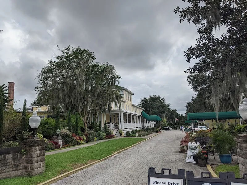 The Renaissance Building