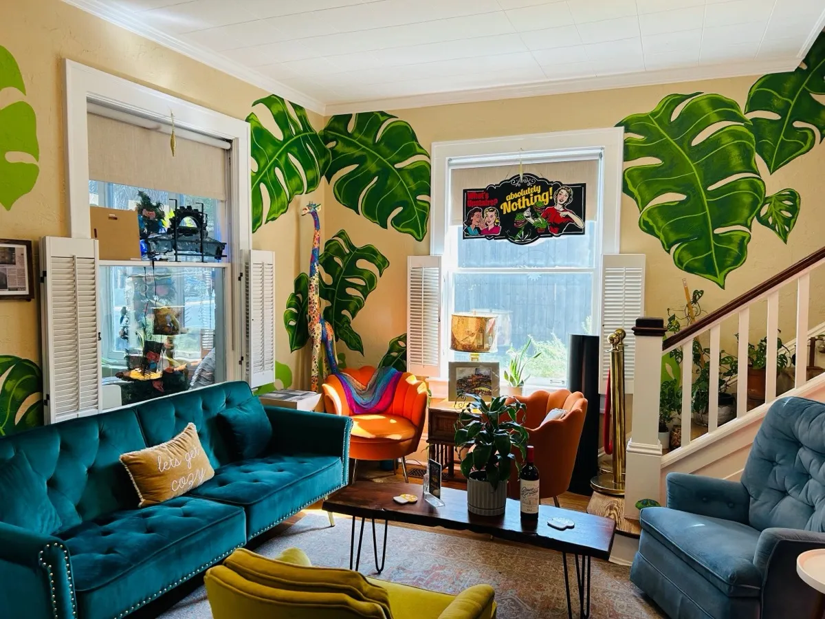 The Sipping Garden and Bistro